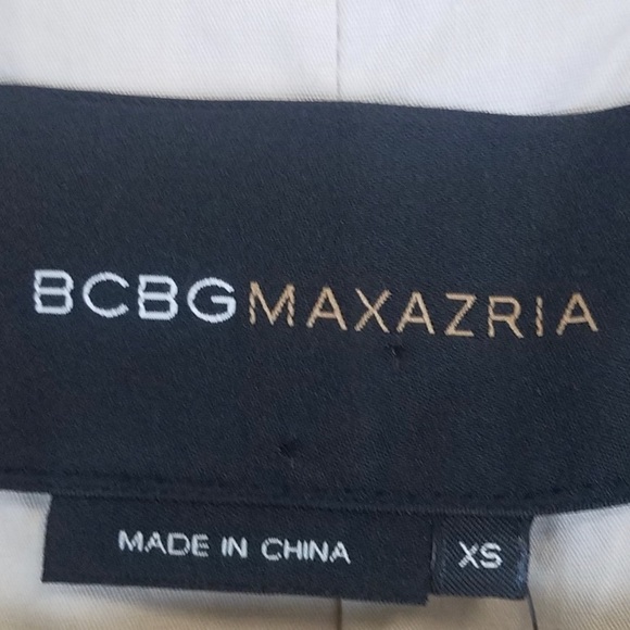 BCBGMaxAzria Tan Nancy Button Blazer Jacket NWT - Picture 3 of 8